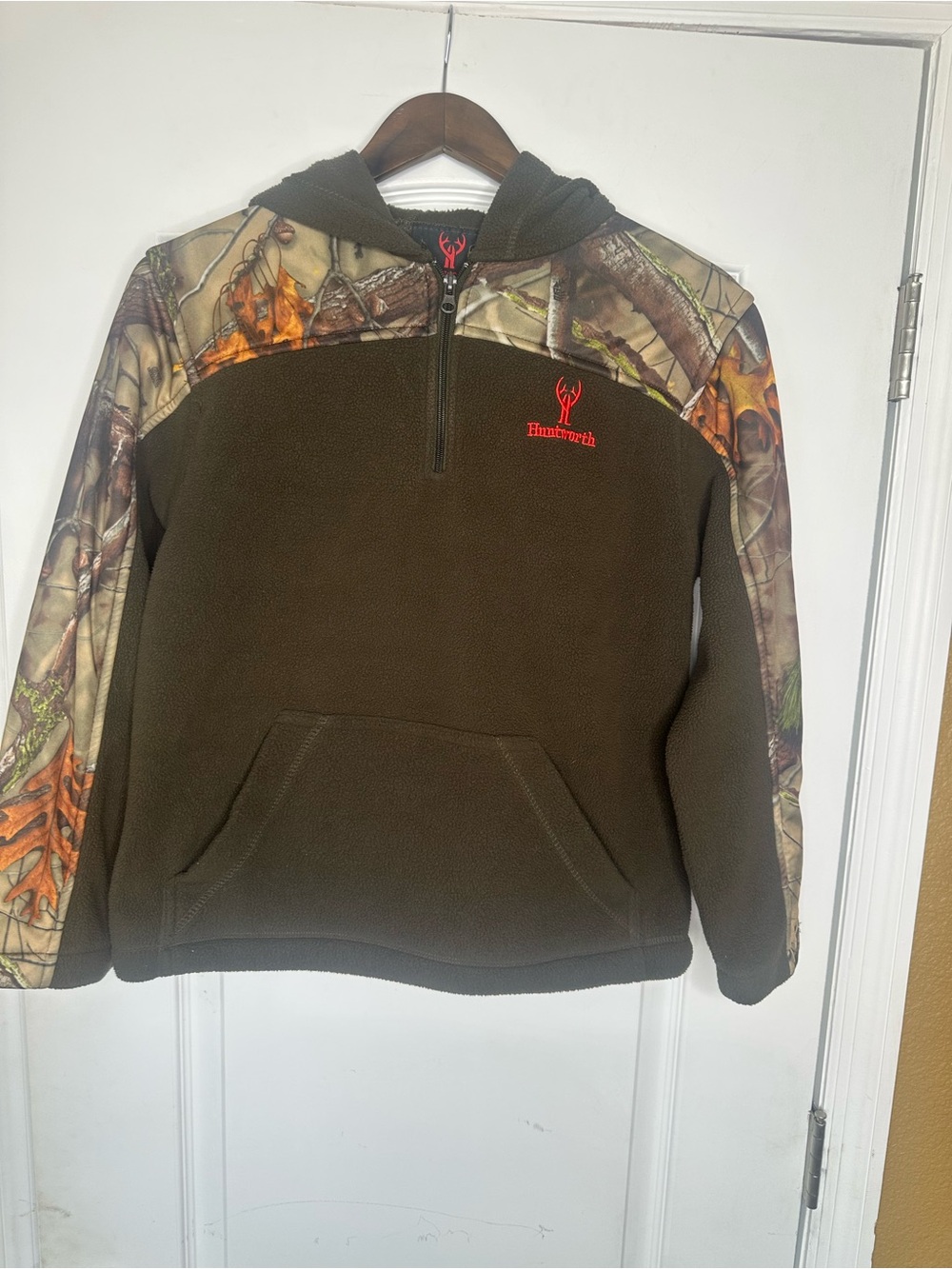 Huntworth Womens 1/4 Zip Fleece Hoodie with Camo Accents. Size M Fits like Small